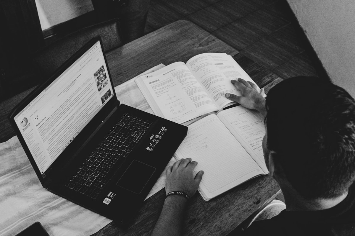 Étudiants : comment utiliser l'IA sans qu'elle fasse le travail à votre place ?